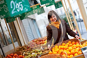 Einkaufen mandarinen auf der der Markt 