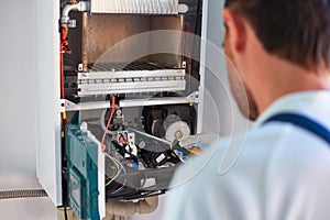 Customer service for the repair and adjustment of the gas boiler