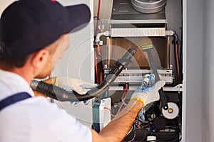 Customer service for the repair and adjustment of the gas boiler