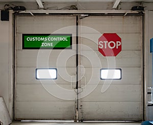 Customs control zone automatic gates