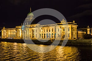 Customs house at night. Dublin. Ireland