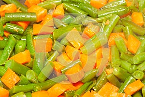 Cut asparagus beans and diced carrot