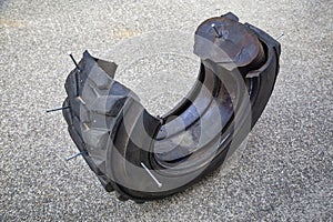 Cutaway model of run flat tire