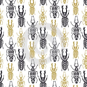 Cute hand drawn seamless pattern with insect beetles in gold and black color. Vintage style tattoo textured vector. Print, textile