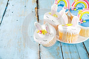 Cute homemade easter cupcakes