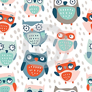 Cute owls seamless pattern