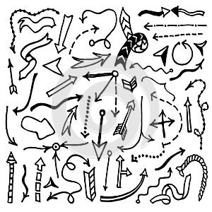 Cute vintage hand drawn arrows