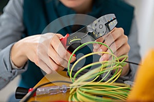 cutting cable connection to coax connector