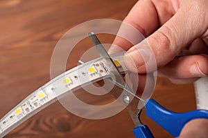 cutting off led strip,installation of diode lighting