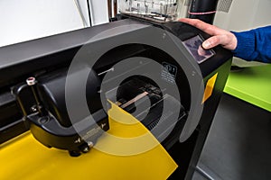 Cutting plotter