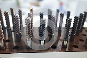 Cutting tool for high precision machining manufacturing process