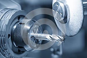 The cutting tool regrinding machine.