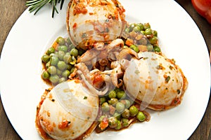 Cuttlefish with peas