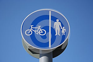 Cycle lane sign