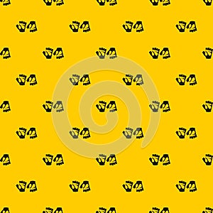 Cycling gloves pattern vector