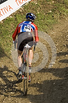 Cyclo-cross competitor