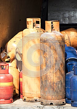 Cylinder gas bottles for refill and supply