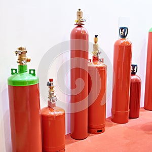 Cylinders modules for gas extinguishing