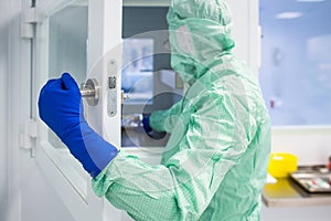 Cytostatic meds being prepared in a super clean lab environment