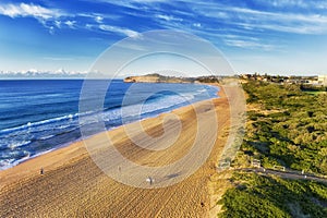 D Mona Vale Beach surfers 2 south