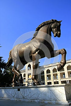 Un caballo escultura 