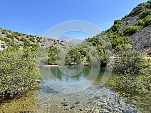 Dabarnica Stream, right tributary of the Zrmanja River (Velebit Nature Park, Croatia) - Potok Dabarnica photo