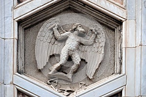 Daedalus as personification of mechanical arts, Cattedrale di Santa Maria del Fiore, Flore