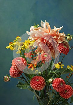 Dahlia bouquet