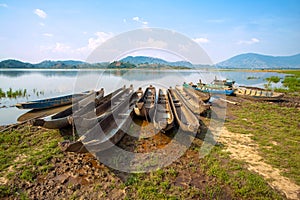 The wooden boats on lake