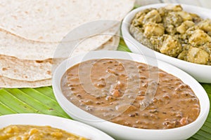 Dal Makhani & Aloo Saag