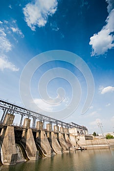 Dam, beautiful cloudscape