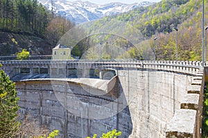 The dam.Lago di Provvidenza.Abruzzo.Italia.