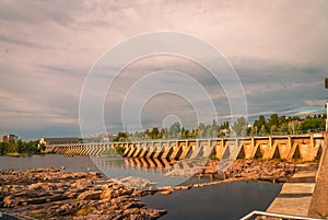 Dam and locks in Oulu