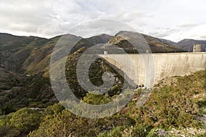 Dam of Vilarinho das Furnas photo