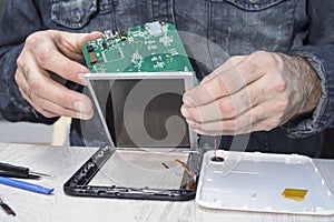 Damaged matrix removed from the tablet by a service technician.