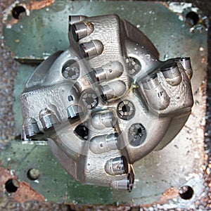 Damaged PDC drilling bit