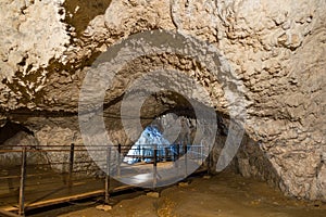 Dambovicioara Cave