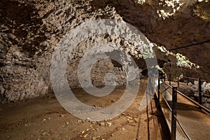Dambovicioara Cave photo