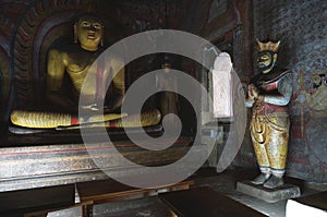 Dambulla cave temple photo
