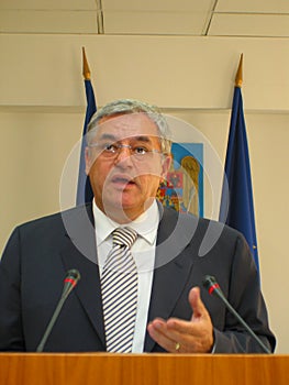 Dan Ioan Popescu
