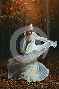Danza da autunno foglie 
