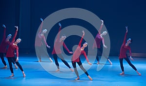 Adjustment of basic skills 1-A dance training class