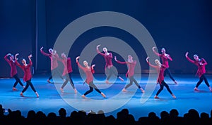 Adjustment of basic skills 3-A dance training class