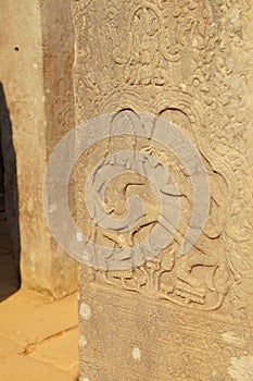 Dancing apsara devas