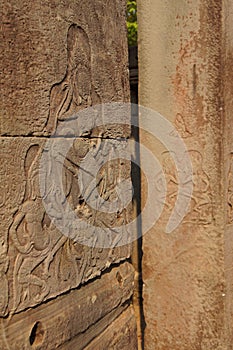 Dancing apsara devas