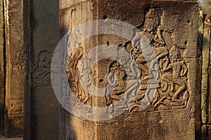 Dancing apsara devas