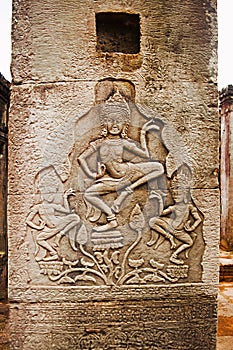 Dancing apsaras bas relief, Bayon temple , Siem Reap, Cambodia. UNESCO World Heritage Site