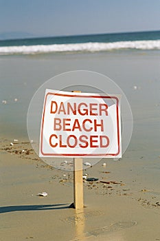 Danger beach closed sign