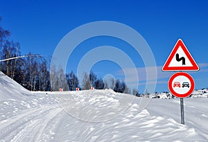 Danger curve and snow