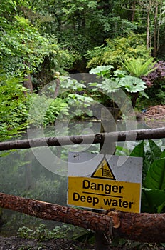 Danger deep water sign.